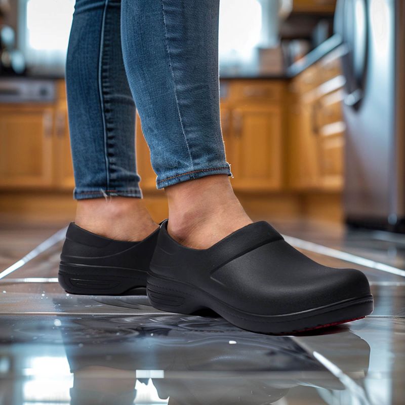 Women's Slip-on Work Shoes Black image8 Women's Slip-on Work Shoes Black image8